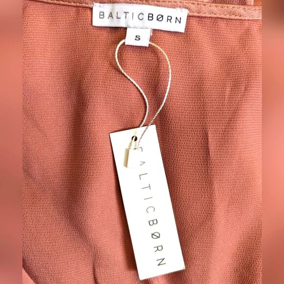 Baltic Born Sicily Blush Pink Satin V Neck  Wedding Guest Event Maxin Dress NWT - Picture 4 of 4